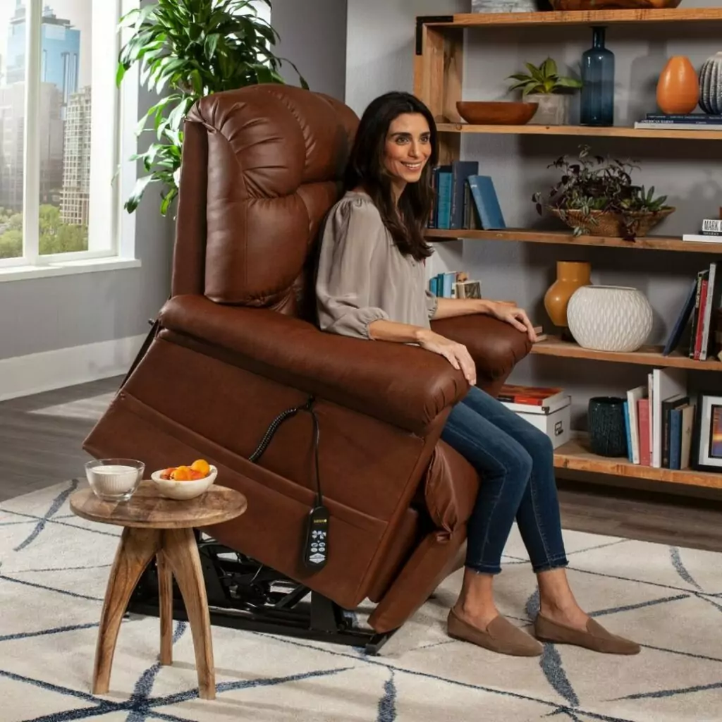 Cloud with Twilight Power Lift Recliner PR515-MLA By Golden Technologies - Image 2