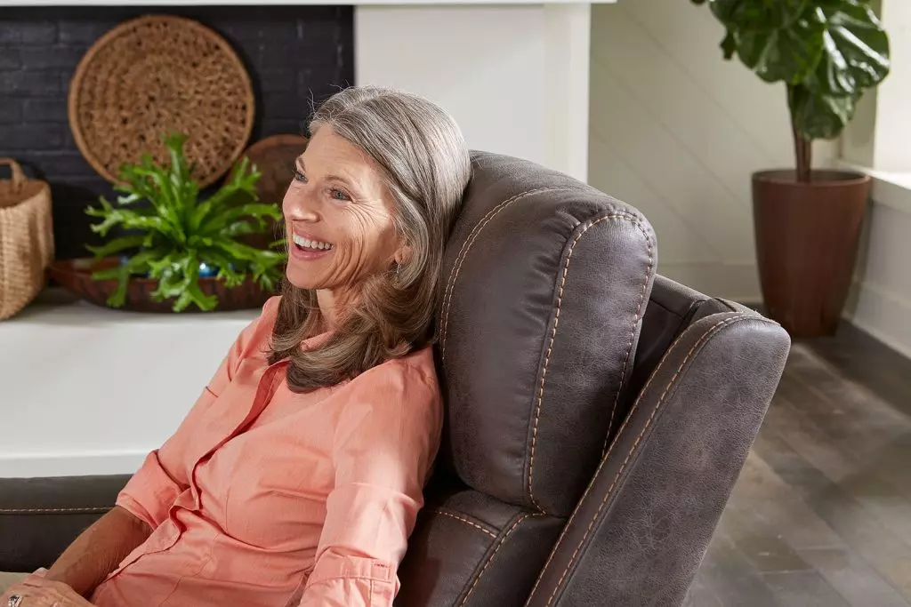 Titan with Twilight Power Lift Chair Recliner PR449-MED by Golden Technologies - Image 3